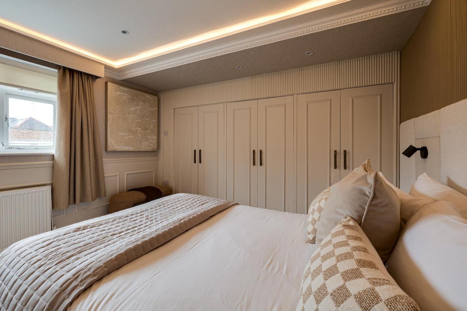 The Racecourse Garden Collection Apartment Chester Bagian luar foto
