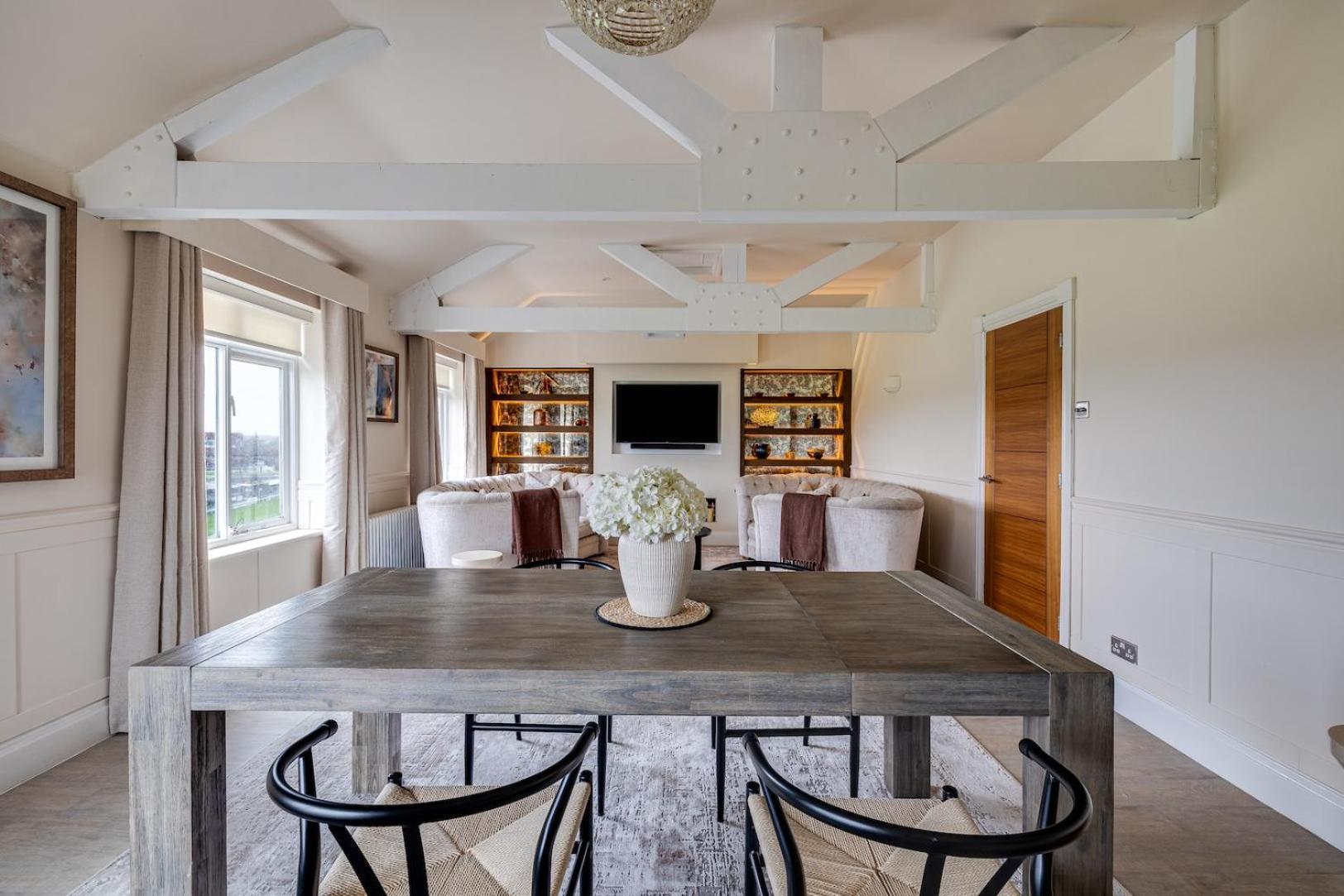 The Racecourse Garden Collection Apartment Chester Bagian luar foto